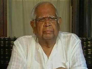 Somnath Chatterjee Suffers Mild Cerebral Stroke 