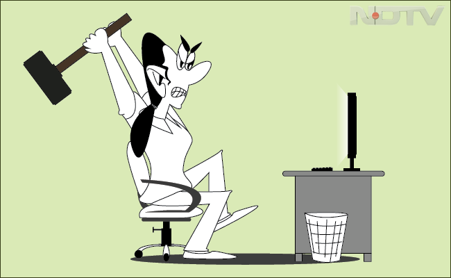 Different Stages of Painful Procrastination Every Writer Faces at Work