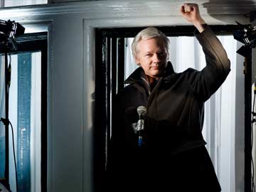 WikiLeaks Founder Julian Assange Loses Bid for Scrapping of Arrest Warrant