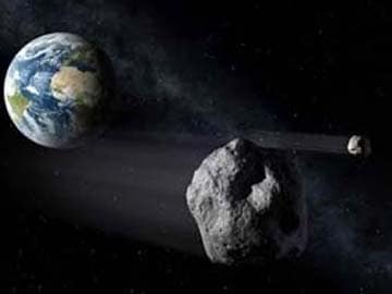 Giant Asteroids Wiped out Life on Early Earth