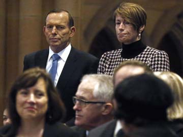 Australia to Send 100 Extra Police, Troops to Ukraine: PM Abbott