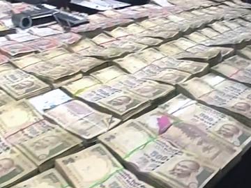 Whose Cash is it? A Crore Allegedly Robbed from BJP Leader's Home