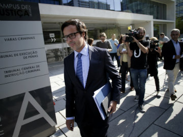 Bank Scandal Tarnishes Powerful Portuguese Family