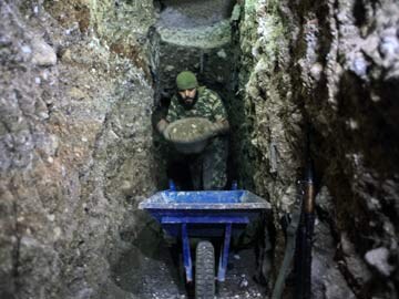 Jihadists Seize Syria Gas Field Near Palmyra Jihadists Seize Syria Gas Field Near Palmyra