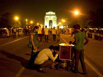 Summer in the City: Finding Solace in a Delhi Park 