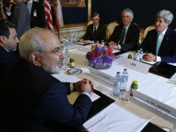United States, Iran Say Disputes Remain in Nuclear Talks as Deadline Looms