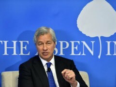 JPMorgan Chief Executive Jamie Dimon Plans to Use Vacation for Cancer Treatment