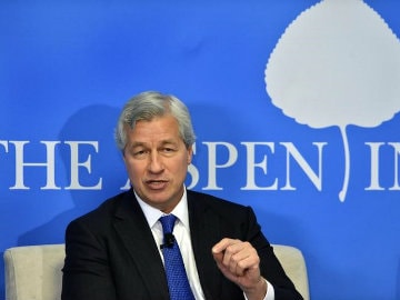 JPMorgan Chief Executive Jamie Dimon Plans to Use Vacation for Cancer Treatment