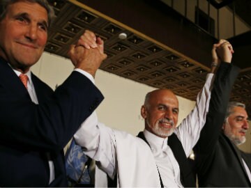Afghan Rivals Clinch Deal, Easing Political Crisis