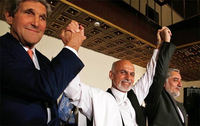 John Kerry Brokers Peace between Warring Afghanistan Presidential Candidates