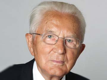 Aldi Co-Founder and Germany's Richest Person Karl Albrecht Dies at 94