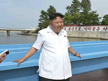 Bellicose North Korea Lightens up With Promise of Cheerleaders