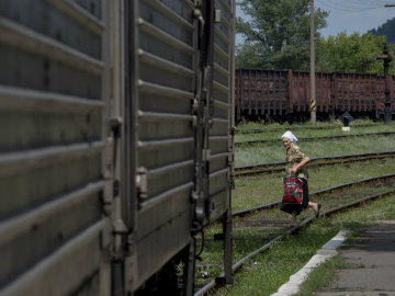 Rebels in Eastern Ukraine Take Full Control of MH17 Plane Crash Bodies