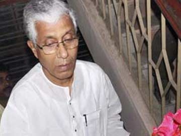 Tripura Chief Minister Manik Sarkar Congratulates People for Panchayat Win