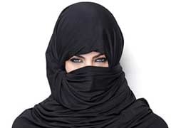 GRP's Burqa-Clad Squad Nabs Women Thieves from Mumbai Locals