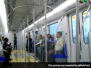 It Rains in Mumbai, Pours in Metro, Goes Viral on Twitter