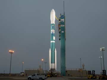 NASA Launches Carbon-Tracking Satellite