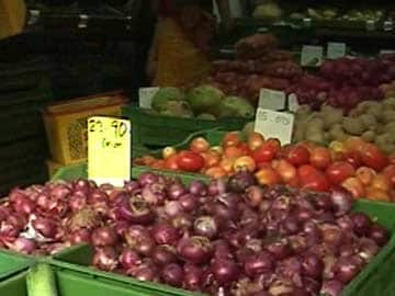 No Shortage of Onions, Potatoes and Tomatoes in Delhi: Government