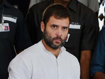 Rahul Gandhi Promises to Look into Problems of UPSC Aspirants