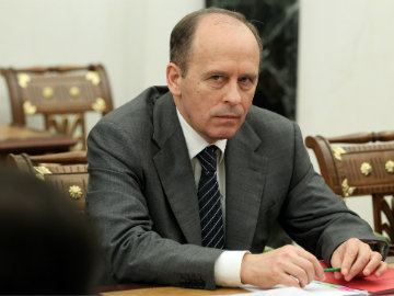 European Union Hits Russian Intelligence Chiefs With Sanctions