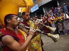 Revered Tibetan Buddhist Monk Cremated in Nepal