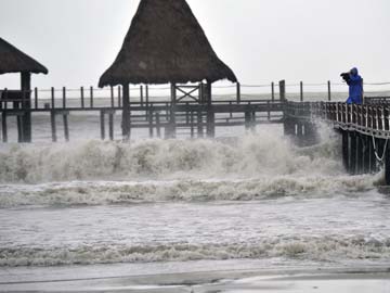 Vietnam Says Extreme Weather Linked to Typhoon Kills 27	