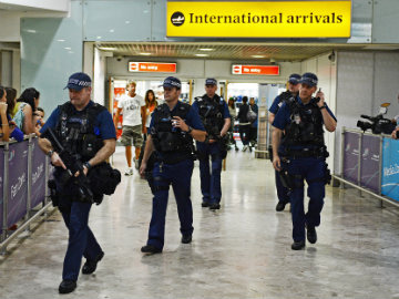 Europe's Busiest Airports Boost Screening Over United States Fears