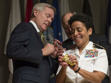 US Navy Gets Its First Four-Star Female Admiral