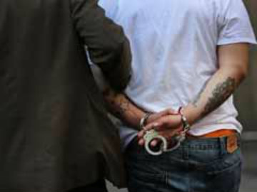 कुवैत में गिरफ्तार हुए भिखारी के बैंक खाते में 10 करोड़ रुपये