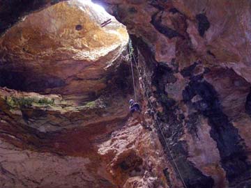 West US Cave with Fossil Secrets to be Excavated 