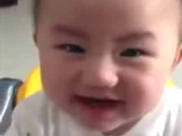 The Cutest Tangy Smile Ever: Baby Tries Lemon for the First Time