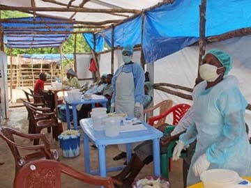 Liberia President Orders New Anti-Ebola Measures 