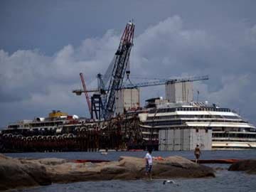 Refloating Operation of Italy Cruise Ship Costa Concordia May Begin by July 14