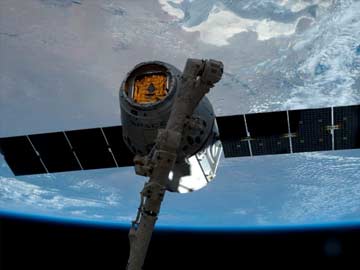 Privately Funded Solar Spacecraft to Launch in 2016 in US