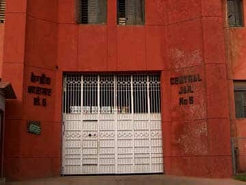 Tihar Jail Sets up Restaurant, Inmates to Cook and Serve Food