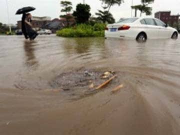 Typhoon Matmo Kills 13 People in China 