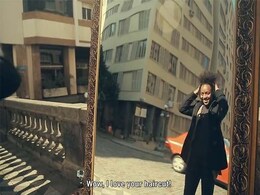 Who's the Fairest of Them All? This Mirror Speaks to People in Compliments Who's the Fairest of Them All? This Mirror Speaks to People in Compliments