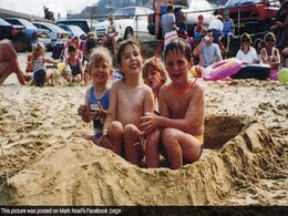 This Bride Photo Bombed Her Groom's Childhood Picture Eleven Years Before They Even Met This Bride Photo Bombed Her Groom's Childhood Picture Eleven Years Before They Even Met
