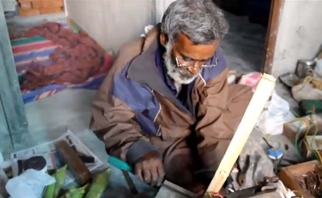 This Man is the King of <i>Jugaad</i>. Slow Clap