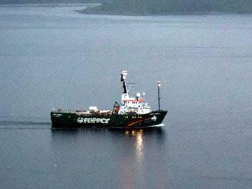 Greenpeace Arctic Sunrise Ship Returns to Warm Welcome