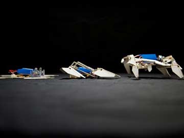 Scientists Make Cheap, Fast Self-Assembling Robots 