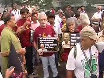 Pune Protests Police Failure to Apprehend Killers of Anti-Superstition Activist Dabholkar