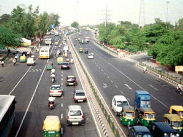 Delhi: Pleasant Friday Morning in the Capital