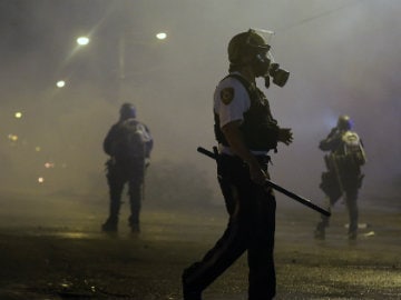 Riot-Hit US Town to be under Curfew for Second Night: Report