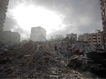 Israeli Airstrike Levels Seven-Story Building in Gaza