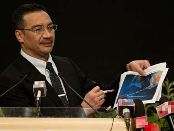 Surface-to-Air Missile Used to Down MH17: Hishammuddin Hussein
