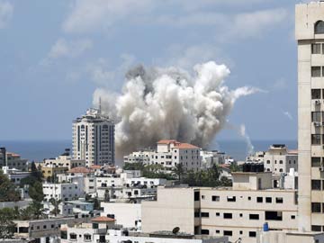 Fate of Gaza Truce in Balance as Toll Tops 2,000	