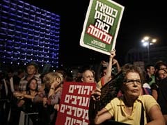 Thousands of Pro-Peace Israelis Stage Demo