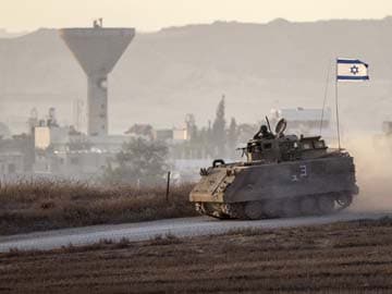 Israel Withdraws Troops, 72-Hour Gaza Truce Begins