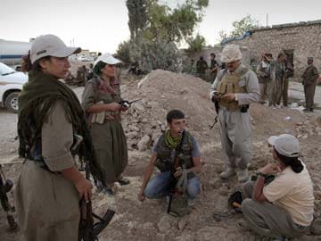Kurds Advance on Key Iraq Dam, Sunnis Hit Jihadists